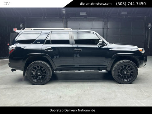Used 2023 Toyota 4Runner SR5 Premium image 8
