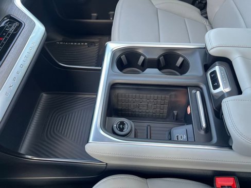 New 2025 Ford Expedition Max Platinum image 35