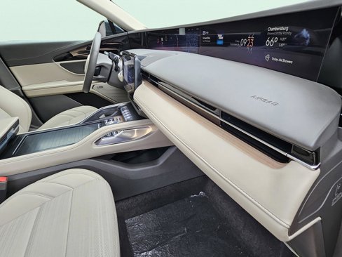 New 2025 Lincoln Nautilus Reserve image 15