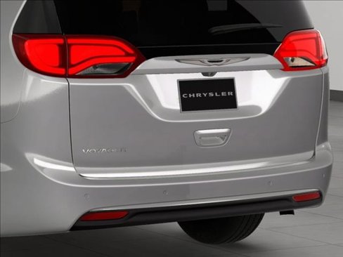 New 2026 Chrysler Voyager LX image 16