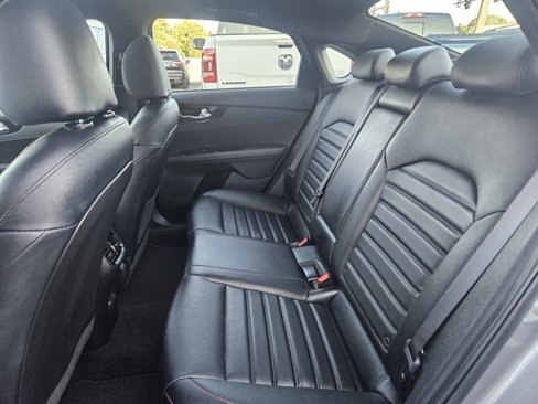 Used 2023 Kia Forte GT w/ GT2 Package image 14