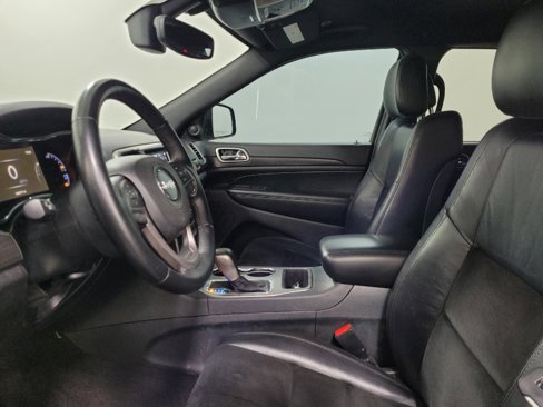 Used 2018 Jeep Grand Cherokee Altitude image 17