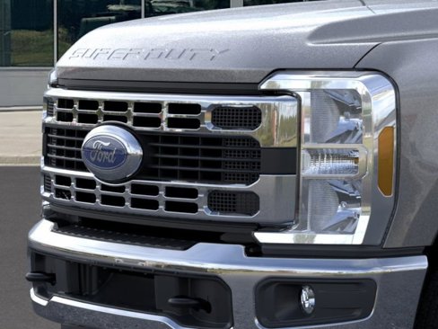 New 2026 Ford F250 4x4 Crew Cab Super Duty image 17