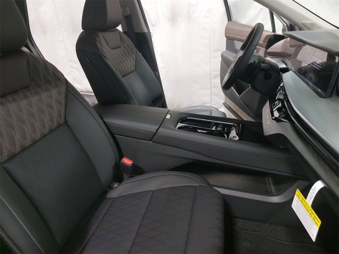 New 2025 Nissan Murano Platinum image 10