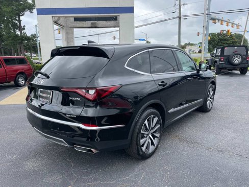 Used 2025 Acura MDX SH-AWD w/ Technology Package image 5