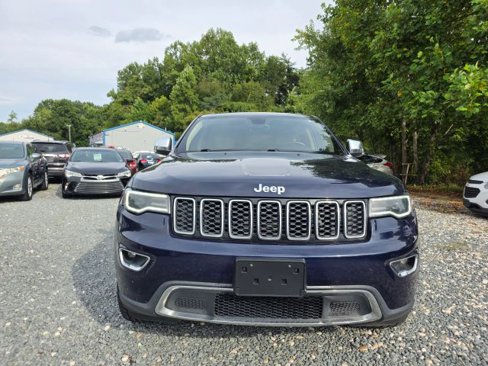 Used 2018 Jeep Grand Cherokee Limited w/ Luxury Group II image 2