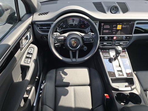 New 2025 Porsche Macan S image 26