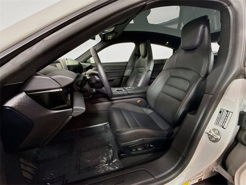 Certified 2024 Porsche Taycan image 5
