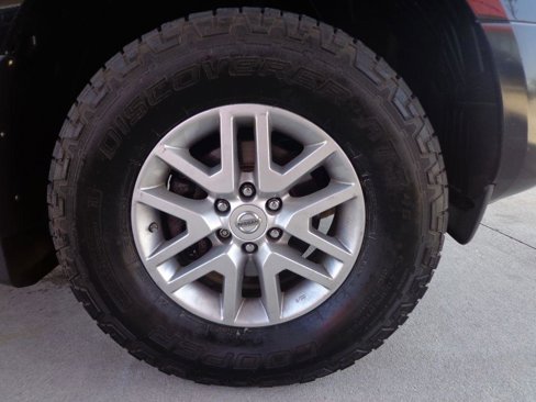 Used 2014 Nissan Frontier SV w/ SV Value Truck Package image 9