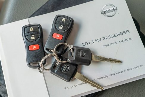 Used 2013 Nissan NV 3500 SL w/ Technology Pkg image 45