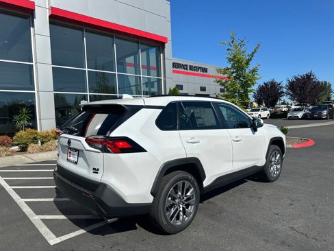 Certified 2025 Toyota RAV4 XLE Premium image 3