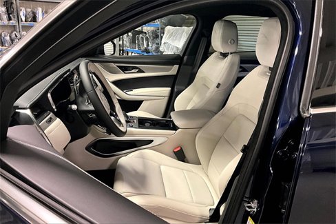 New 2026 Jaguar F-PACE R-Dynamic S image 8