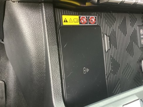 Used 2024 Toyota Tacoma Trailhunter image 17