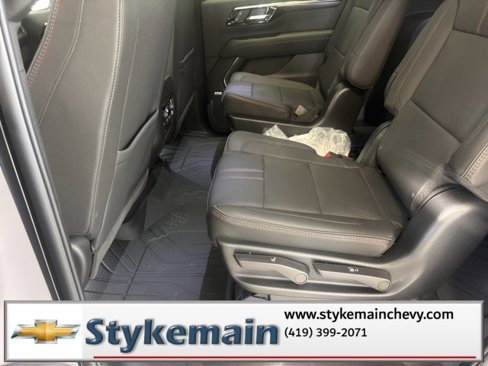 New 2026 Chevrolet Suburban RST image 34