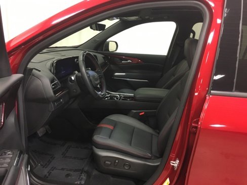 Used 2024 Chevrolet Traverse RS w/ LPO, Floor Liner Package image 19
