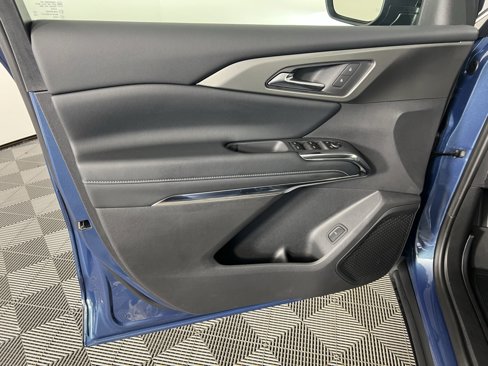 New 2025 Chevrolet Traverse LT w/ LPO, Floor Liner Package image 13