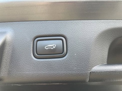 Used 2025 Hyundai Palisade SEL image 11