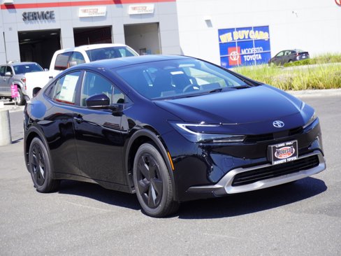 New 2026 Toyota Prius Plug-In Hybrid image 25