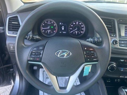 Used 2017 Hyundai Tucson SE image 9