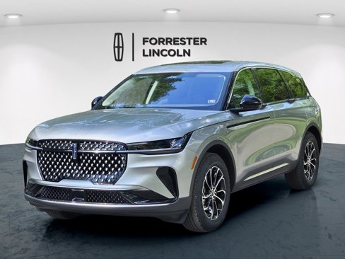 New 2025 Lincoln Nautilus Premier w/ Equipment Group 102A image 7