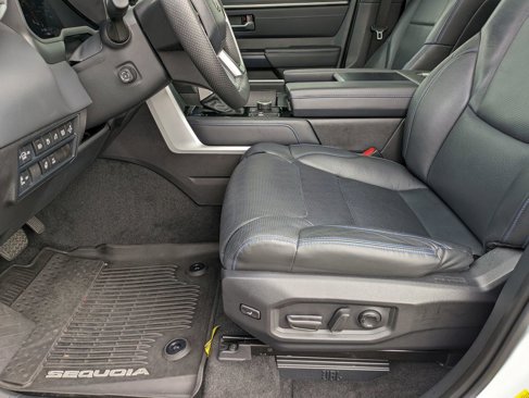Used 2024 Toyota Sequoia Platinum image 14