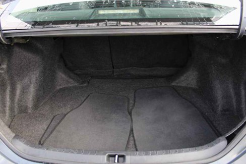 Used 2017 Toyota Corolla LE image 8