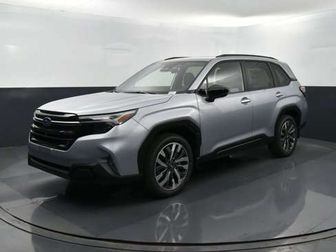 New 2025 Subaru Forester Touring image 6