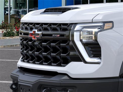 New 2025 Chevrolet Silverado 2500 ZR2 w/ ZR2 Bison Edition image 13