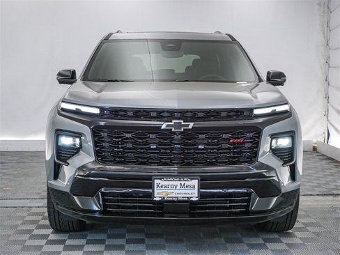 New 2026 Chevrolet Traverse RS w/ LPO, Floor Liner Package image 2
