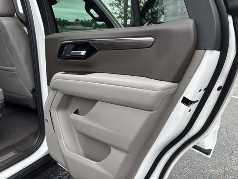New 2025 Chevrolet Tahoe Z71 w/ Comfort Package image 13