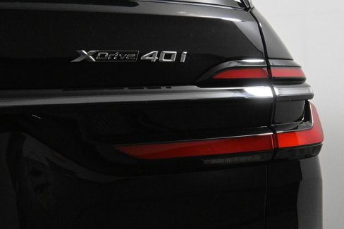 New 2026 BMW X7 xDrive40i w/ M Sport Package image 13