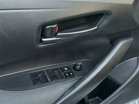 Certified 2024 Toyota Corolla LE image 13