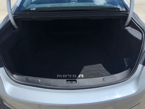 Used 2018 Chevrolet Impala Premier w/ Premier Confidence Package image 29