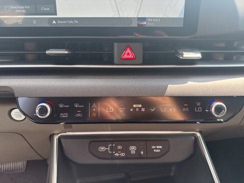 New 2026 Kia Carnival EX image 43