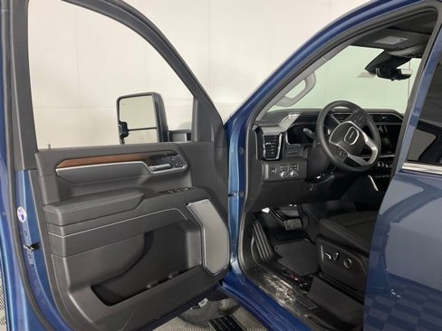 New 2026 GMC Sierra 2500 Denali w/ Denali Reserve Package image 26