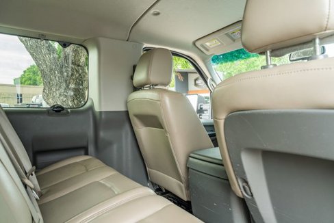 Used 2013 Nissan NV 3500 SL w/ Technology Pkg image 36