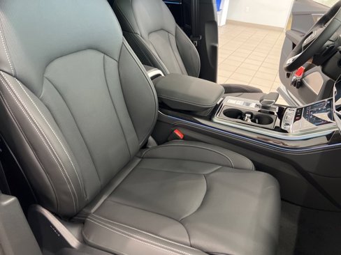 New 2025 Audi Q7 3.0T Prestige image 21