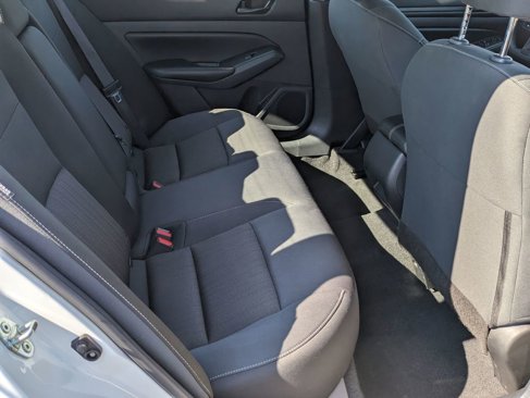 Used 2024 Nissan Altima 2.5 S image 25