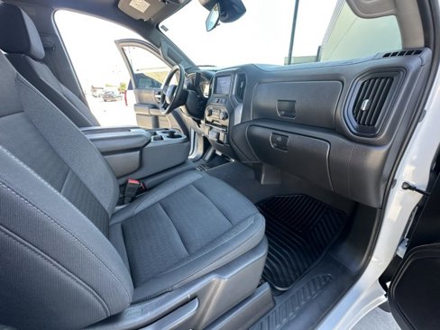 Used 2024 Chevrolet Silverado 1500 Custom image 15