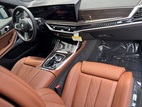 New 2026 BMW X7 M60i image 27