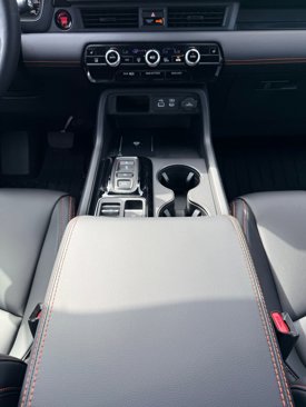 New 2025 Honda Pilot TrailSport image 23