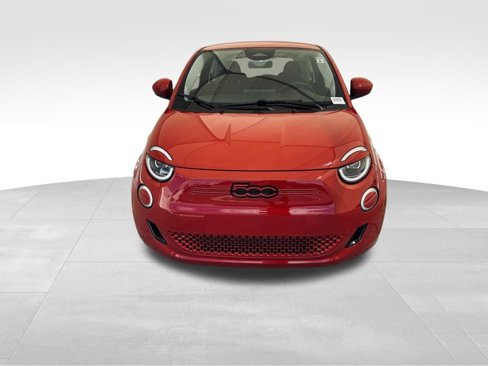 New 2024 FIAT 500 e (RED) image 9