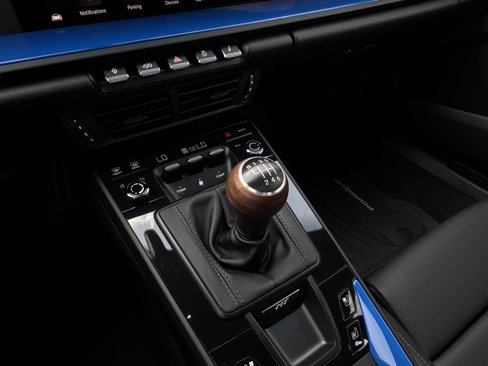 Certified 2025 Porsche 911 Carrera T image 26