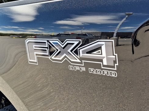 New 2025 Ford F350 Lariat w/ Lariat Ultimate Package image 25