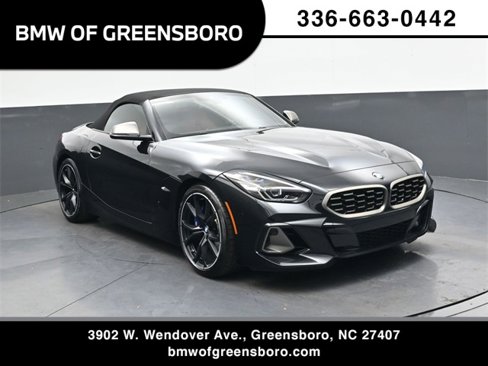 Used 2024 BMW Z4 M40i w/ Premium Package image 1
