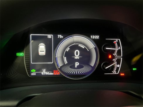 Certified 2025 Lexus ES 300h w/ Premium Package image 17