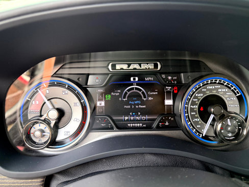 Used 2019 RAM 3500 Limited image 22