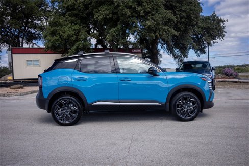 New 2026 Nissan Kicks SR w/ SR Premium Package image 4