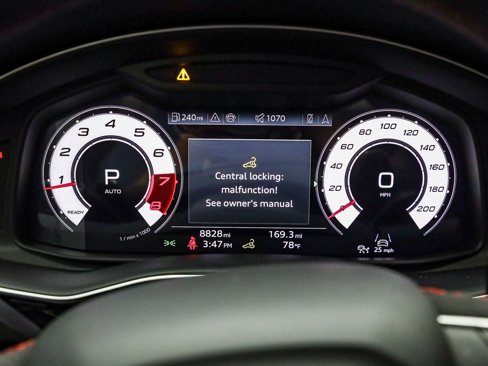 Used 2025 Audi RS Q8 performance w/ RS Design Package - Red image 26