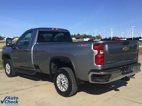Used 2025 Chevrolet Silverado 2500 LT w/ Convenience Package image 4